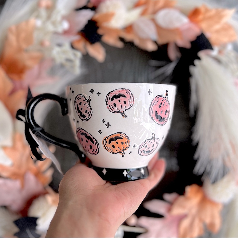 ✨NEW🎃Potters Studio Halloween Jack o Lantern Pumpkins Teacup Shaped Mug🩷